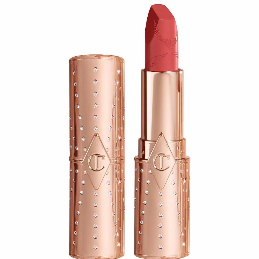 * Lipstick | Charlotte Tilbury Matte Revolution Lipstick