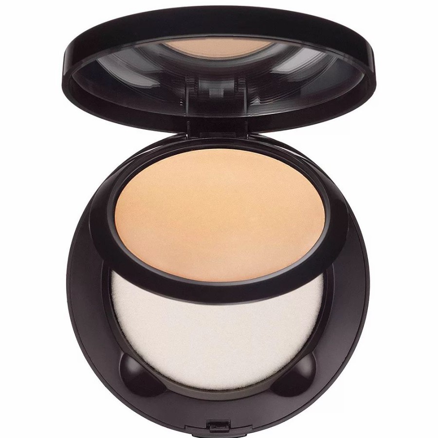 * Foundation | Laura Mercier Smooth Finish Foundation Powder